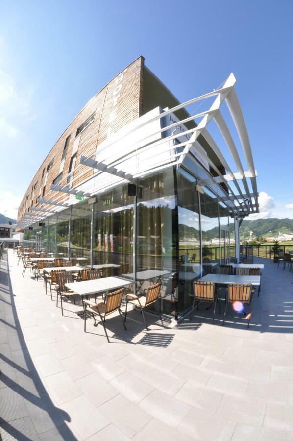 Hotel Veter Ruse ภายนอก รูปภาพ